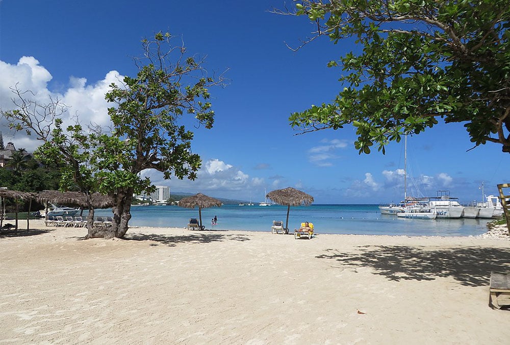 mahogany beach